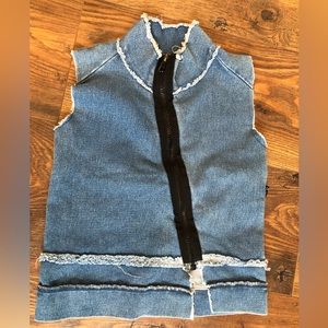 EUC Nununu size 2/3 denim vest
